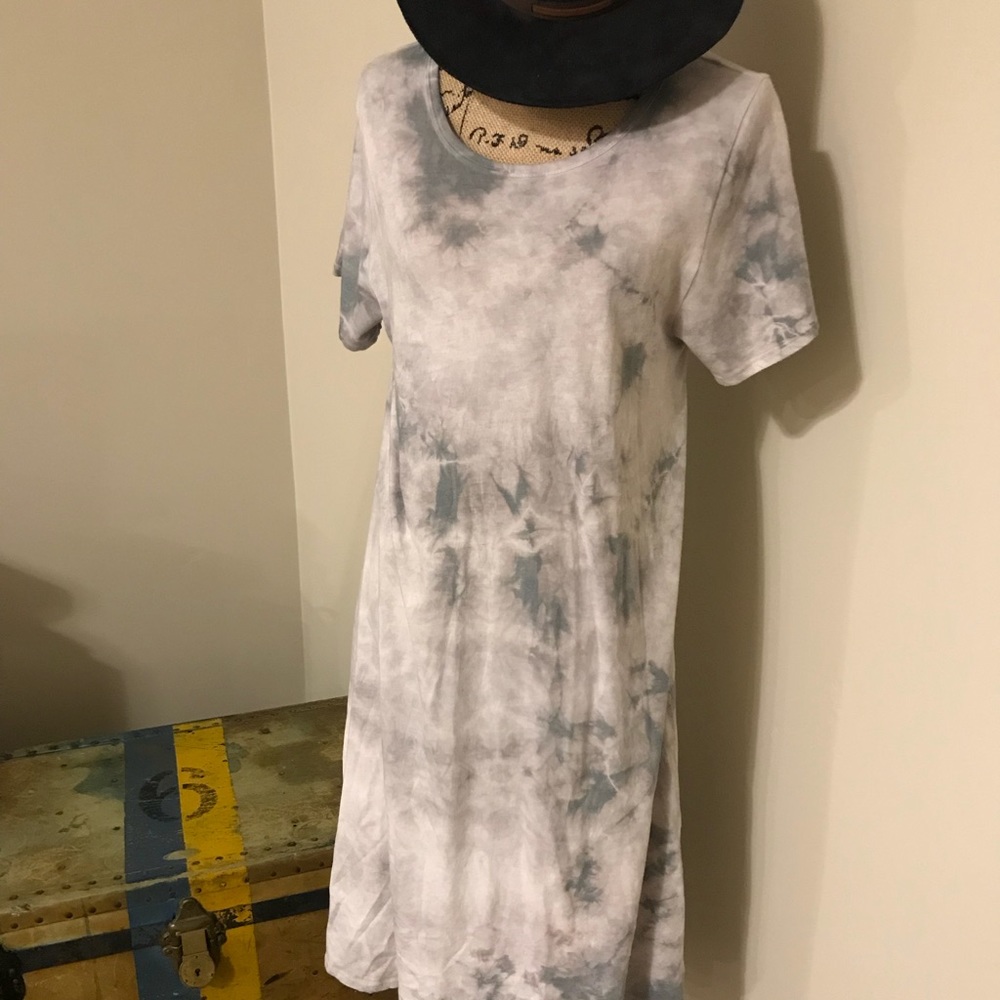 Lularoe Carly